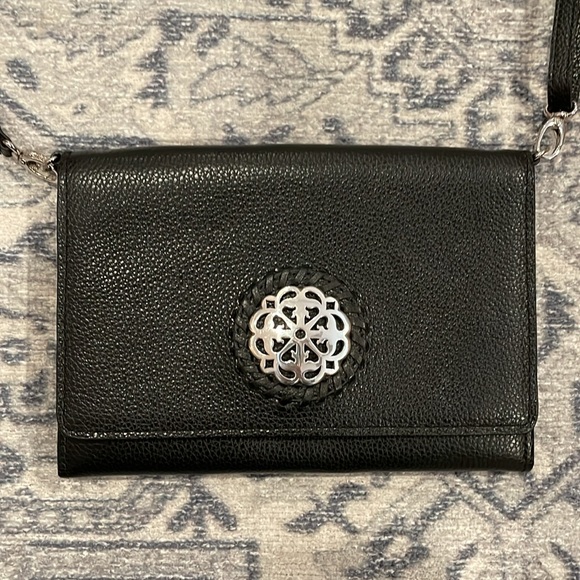 Brighton Ferrara Classic Crossbody Bag W/ Tri-Fold Organizer - Picture 2 of 11